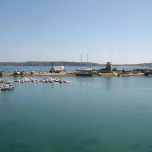 https://residence-saint-remy-camaret-sur-mer.inbrittany.com